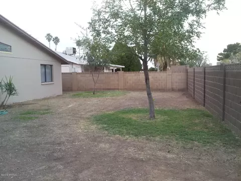 2400 E Hermosa Dr, Tempe, AZ 85282 photo 4