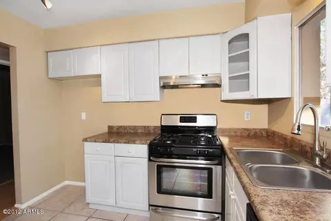 4337 E Michelle Dr, Phoenix, AZ 85032 photo 9