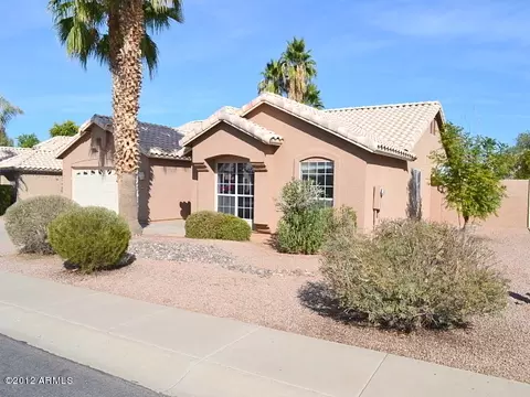 348 W Brisa Dr, Gilbert, AZ 85233 photo 4