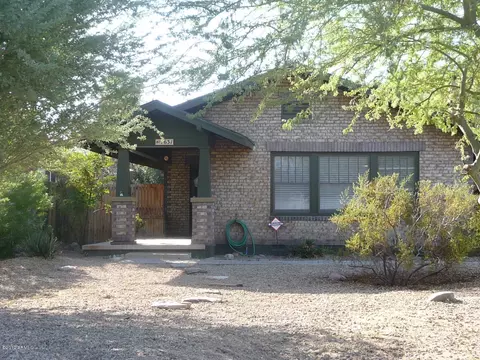 1631 Earll Dr, Phoenix, AZ 85016 photo 1