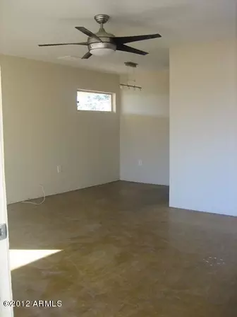 9612 N 3rd Dr, Phoenix, AZ 85021 photo 2