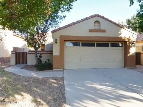 929 S Abalone Dr, Gilbert, AZ 85233 photo 13