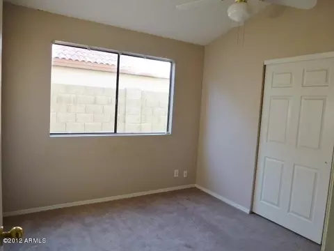 929 S Abalone Dr, Gilbert, AZ 85233 photo 4