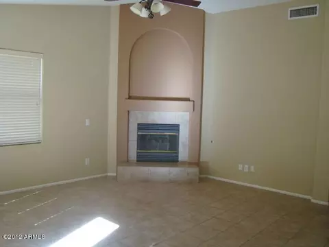20802 N 38th Pl, Phoenix, AZ 85050 photo 9