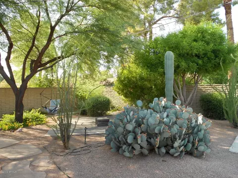 538 E Fairmont Dr, Tempe, AZ 85282 photo 2