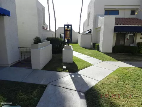 837 E Lola Dr, Phoenix, AZ 85022 photo 3