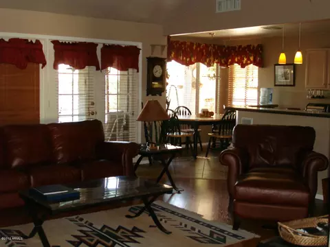 4031 E Lavender Ln, Phoenix, AZ 85044 photo 4