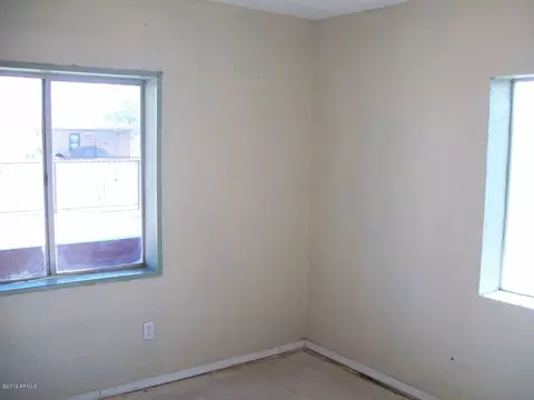 702 S 9th Pl, Phoenix, AZ 85034 photo 3