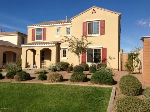 1749 S Balboa Dr, Gilbert, AZ 85295 photo 1