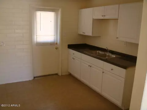 1416 E Cinnabar Ave, Phoenix, AZ 85020 photo 4