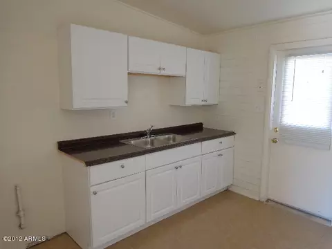 1416 E Cinnabar Ave, Phoenix, AZ 85020 photo 5