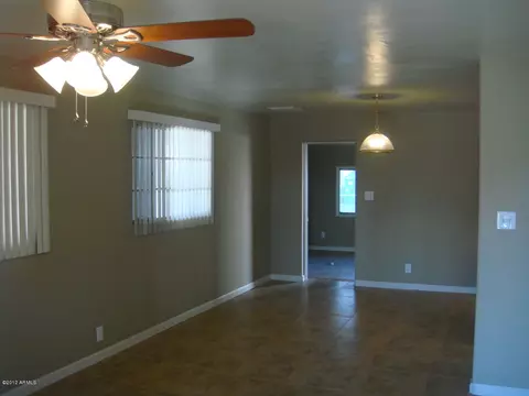 3214 E Brill St, Phoenix, AZ 85008 photo 8