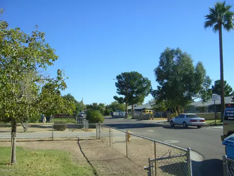 3214 E Brill St, Phoenix, AZ 85008 photo 21