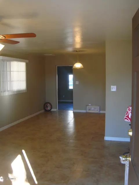 3214 E Brill St, Phoenix, AZ 85008 photo 9