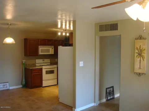 3214 E Brill St, Phoenix, AZ 85008 photo 3
