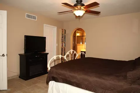 137 S Ocean Dr, Gilbert, AZ 85233 photo 15