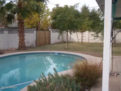517 E Malibu Dr, Tempe, AZ 85282 photo 3