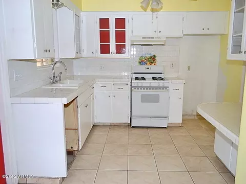 4644 E Cypress St, Phoenix, AZ 85008 photo 42