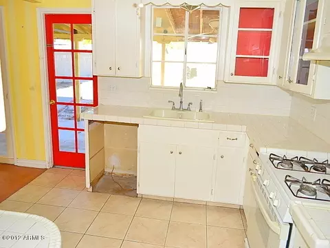 4644 E Cypress St, Phoenix, AZ 85008 photo 6