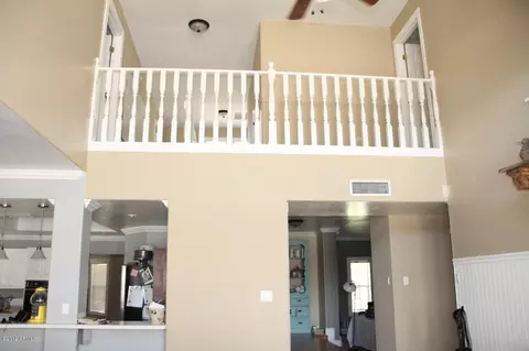 2210 N Gentry St, Mesa, AZ 85213 photo 6