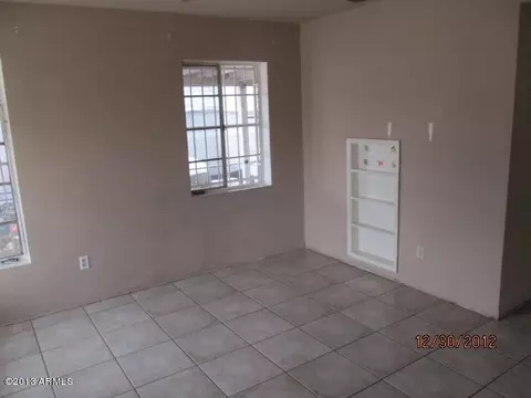 643 W 1st St, Mesa, AZ 85201 photo 2