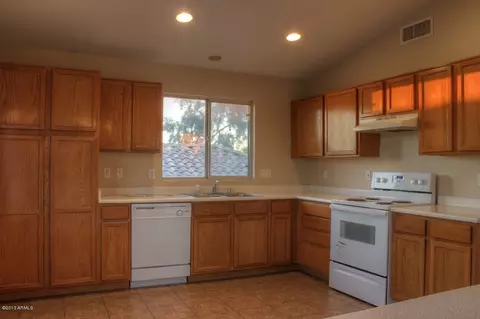 4047 W Wethersfield Rd, Phoenix, AZ 85029 photo 4