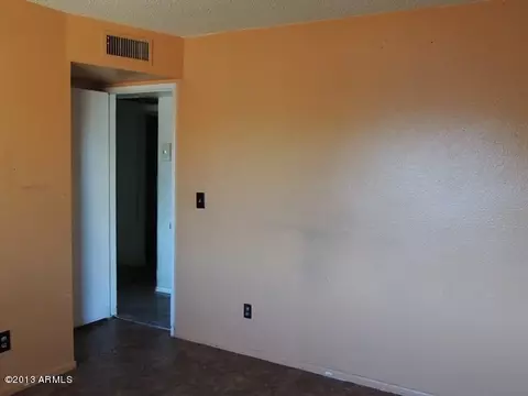 2012 N 57th Dr, Phoenix, AZ 85035 photo 17