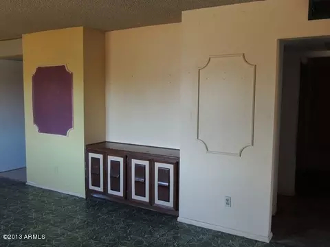 2012 N 57th Dr, Phoenix, AZ 85035 photo 8