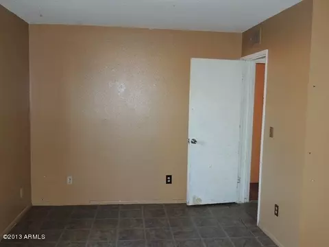2012 N 57th Dr, Phoenix, AZ 85035 photo 19