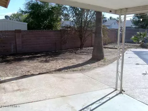 3715 W Echo Ln, Phoenix, AZ 85051 photo 3