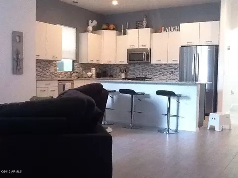 307 W Herro Ln, Phoenix, AZ 85013 photo 16