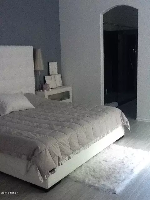 307 W Herro Ln, Phoenix, AZ 85013 photo 3