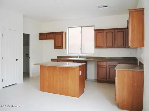 4305 E Vaughn Ave, Gilbert, AZ 85234 photo 7