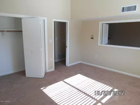 711 E Orangewood Ave, Phoenix, AZ 85020 photo 14