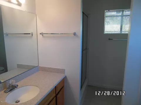 711 E Orangewood Ave, Phoenix, AZ 85020 photo 16