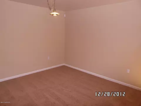 711 E Orangewood Ave, Phoenix, AZ 85020 photo 4