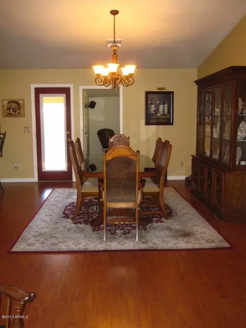211 E Desert Ln, Gilbert, AZ 85234 photo 18