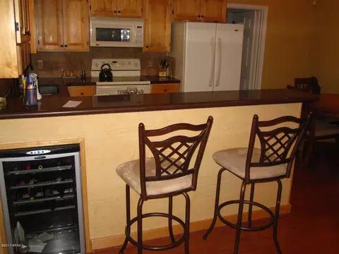 211 E Desert Ln, Gilbert, AZ 85234 photo 12
