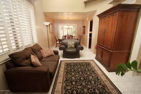 2033 E Catclaw St, Gilbert, AZ 85296 photo 6
