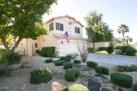 2033 E Catclaw St, Gilbert, AZ 85296 photo 4