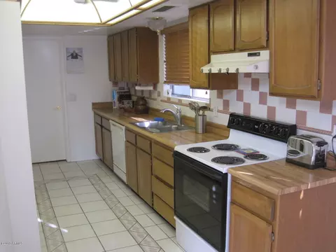 529 E Utopia Rd, Phoenix, AZ 85024 photo 5