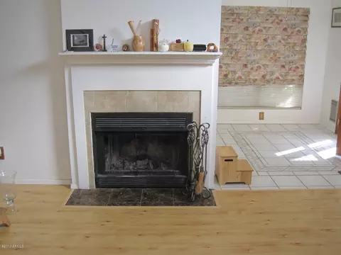 529 E Utopia Rd, Phoenix, AZ 85024 photo 4