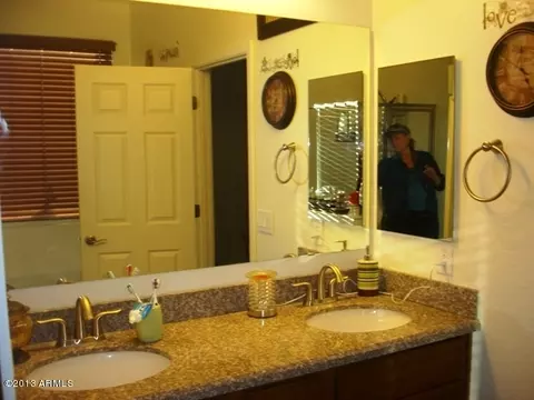 2985 E Meadowview Dr, Gilbert, AZ 85298 photo 9