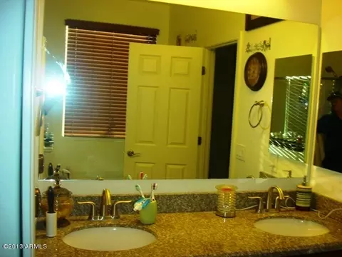 2985 E Meadowview Dr, Gilbert, AZ 85298 photo 8