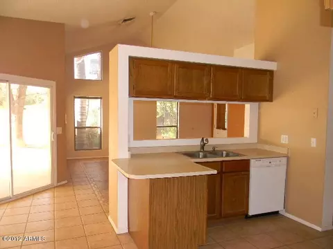 675 E Manor Dr, Chandler, AZ 85225 photo 10