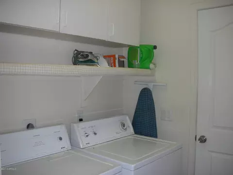4333 E Abraham Ln, Phoenix, AZ 85050 photo 17