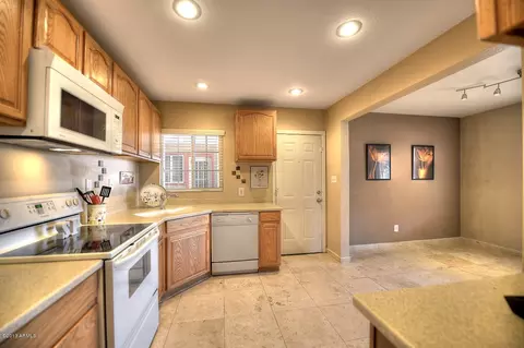 3142 E Monterosa St, Phoenix, AZ 85016 photo 12