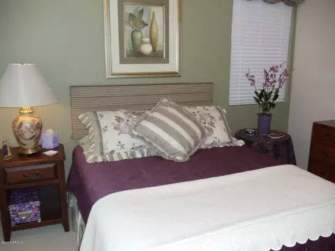 4061 E Indigo St, Gilbert, AZ 85298 photo 5