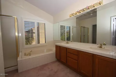 3638 E South Fork Dr, Phoenix, AZ 85044 photo 8