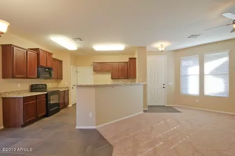 3922 E Kesler Ln, Gilbert, AZ 85295 photo 5